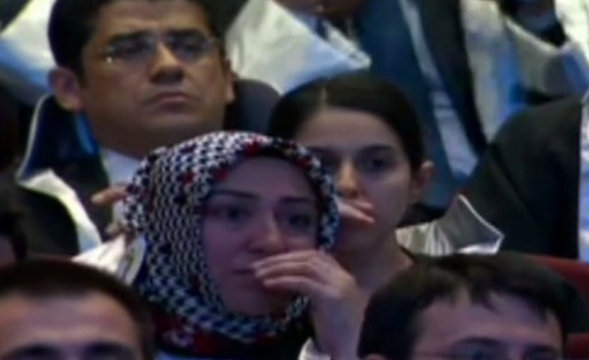 Erdoğan'ı dinlerken ağlayan hakim adayı