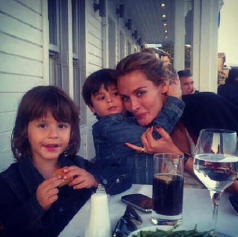 gul golge kimdir aslen nereli murat saygidan bosaniyor internet haber