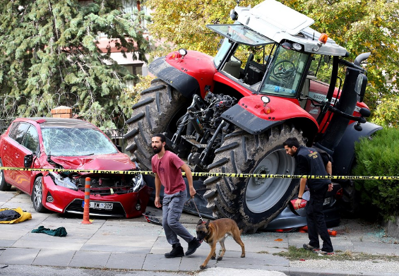 TBMM önünde silahlar patladı! Durmayan traktöre ateş açıldı