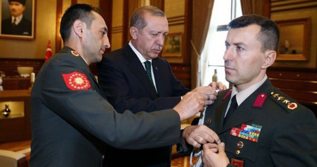 Erdoğan'ın yaveri Ali Yazıcı Fuat Avni çıktı