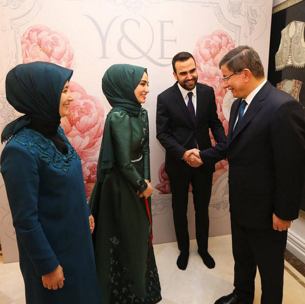 cubbeli ahmet in kizi yusra ile evlenen esat palazoglu kimdir internet haber