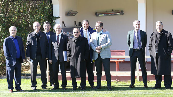 Aziz Yıldırım Samandra'ya baskın yaptı