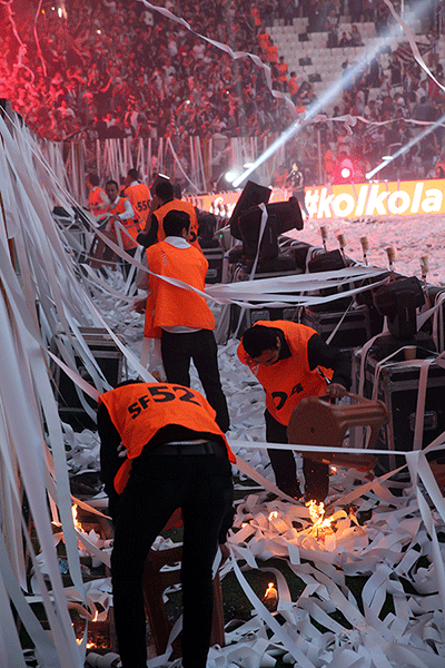 Az kalsın Vodafone Arena