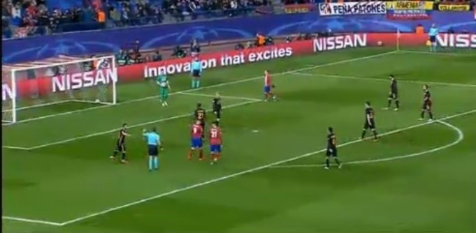 Hakem Sabri Sarıoğlu'nu tebrik etti