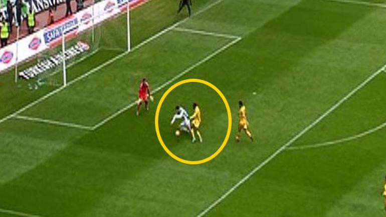 Tolunay Kafkas sahayı terk etti