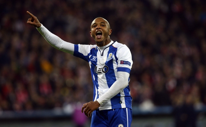 Yacine Brahimi
