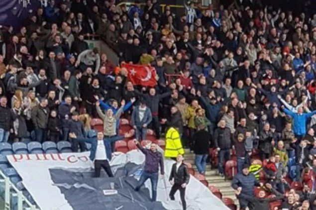 Huddersfield Town ile Leeds United