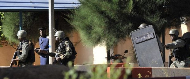 Mali otel baskını Paris saldırısının devamı mı?