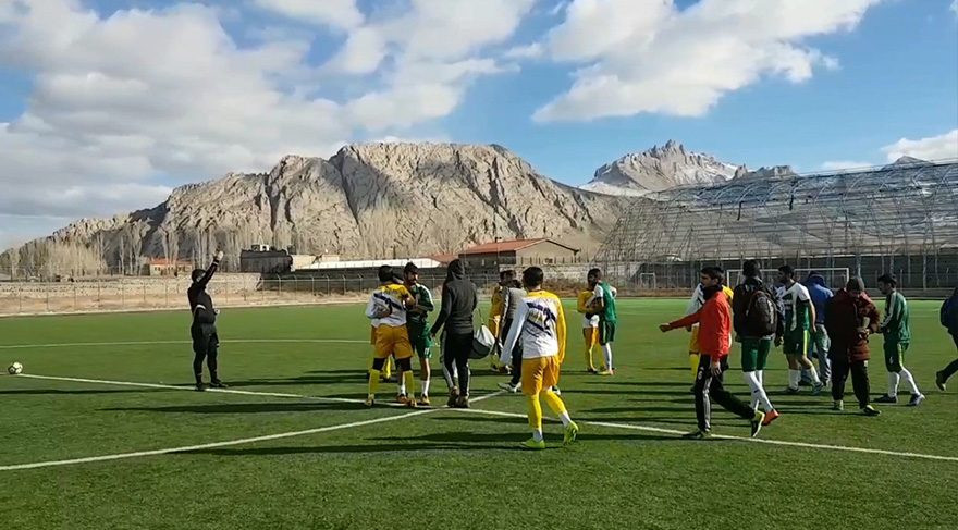 İshak Paşaspor ile Taşlıçayspor