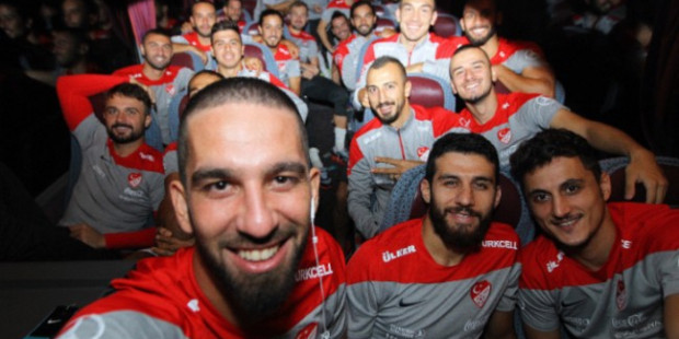 Arda Turan, Burak Yılmaz, Caner Erkin, Gökhan Gönül, Selçuk İnan, Emre Belözoğlu