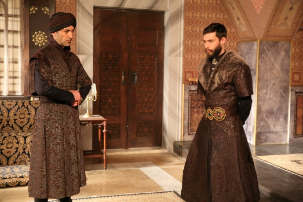 Muhtesem Yuzyil Kosem 18 Son Bolum Ozeti Kirmizi Kaftanin Sirri Internet Haber