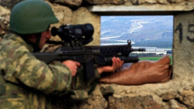 Türk ordusu, Suriye sınırında tatbikat yapıyor