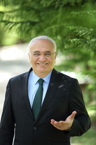 mustafa elitaş