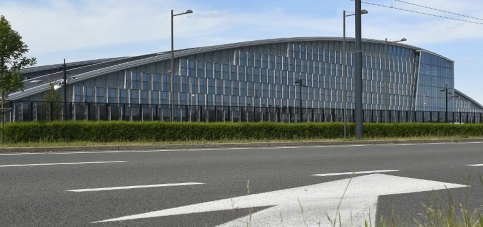 Liderler zirvesi NATO'nin yeni merkez binasında yapılacak. 
