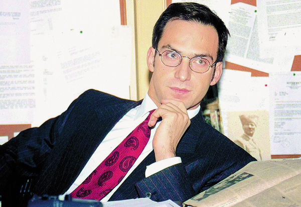 Koç Holding’in başına gelen Ömer Koç kimdir esrarengiz hayatı