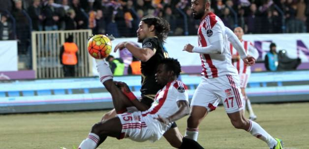 Osmanlıspor Mediacana Sivasspor maçı sonucu ve özeti