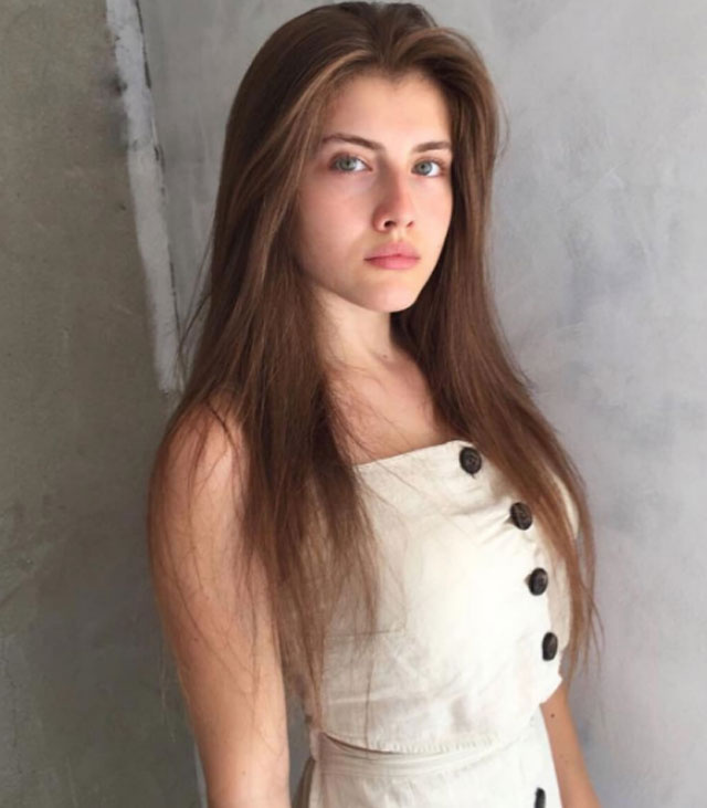 Yuzlesme Nin Hazal I Ozge Akdeniz Kimdir Bakin Hangi Dizilerde