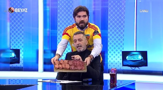 Rasim Ozan Kütahyalı