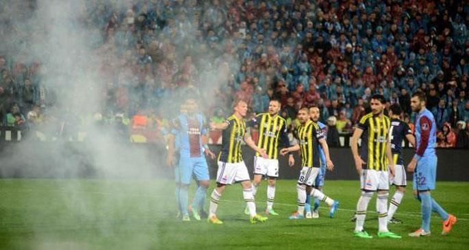 Fenerbahçe-Trabzon maçı ile ilgili görsel sonucu