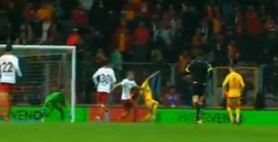 Arena'da 91. dakikada çıldırtan karar