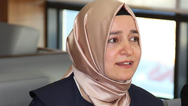 yeni aile bakanı fatma betül sayan kaya yeni kabinenin tek kadın bakanı oldu