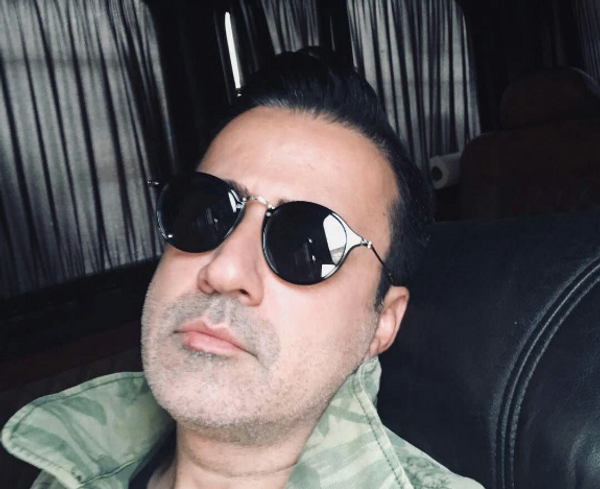 Şarkıcı Emrah'tan hayranlarını yıkan haber - Sayfa 4