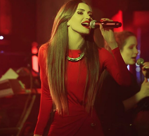 Emina Jahovic Sadettin Saran'dan tatmin olamamış - Sayfa 3