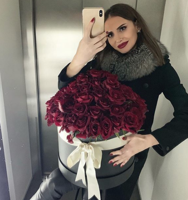 Emina Jahovic Sadettin Saran'dan tatmin olamamış - Sayfa 1