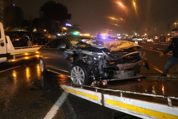 D100 Karayolu'nda zincirleme kaza: 1 ölü, 4 yaralı - Sayfa 2