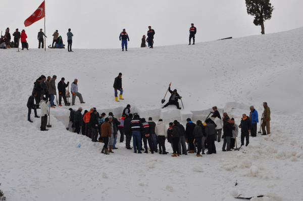 Konya'da yaz için kar depoladılar - Sayfa 2