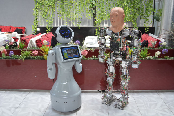 Konyalı robota yüz eklendi - Sayfa 1