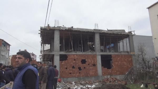 Arnavutköy'de yaptıkları kaçak inşaatı kendileri yıktılar! - Sayfa 1
