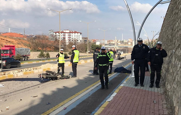 Uşak'ta feci kaza: Trafik polisi oğlunun ölüm haberini aldı! - Sayfa 2