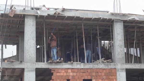 Arnavutköy'de yaptıkları kaçak inşaatı kendileri yıktılar! - Sayfa 4