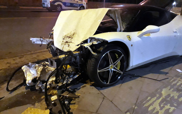 Ankara'da ölümlü kazaya karışan lüks otomobil sürücü yakalandı - Sayfa 1