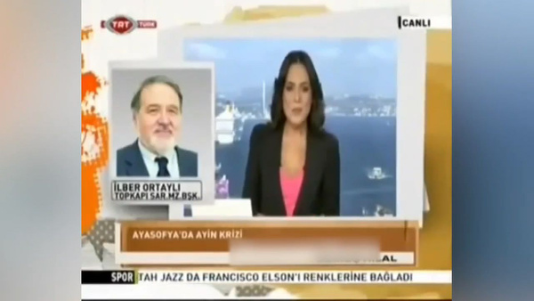 İlber Ortaylı, Kanal D Ana haberin sunucusu Buket Aydın'ı azarladı Sosyal medya yıkıldı - Sayfa 2