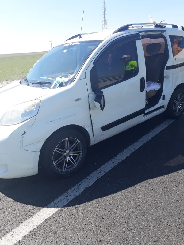 Konya'da otomobilden düşen çocuğun bacağı koptu - Sayfa 1