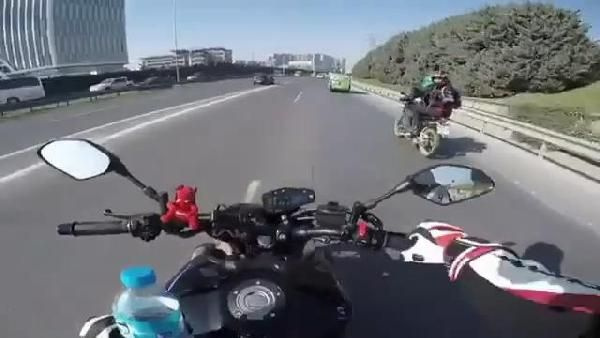 İstanbul'da trafikte şok görüntüler: Gözaltına alındılar! - Sayfa 3