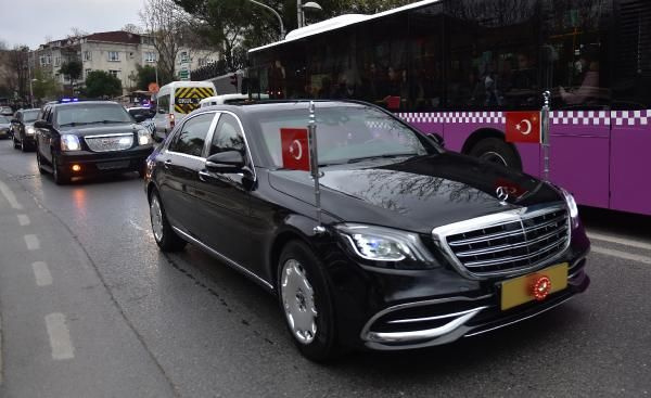 Cumhurbaşkanı Erdoğan, anne ve babasının mezarlarını ziyaret etti - Sayfa 2