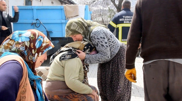 Erzincan'da korkutan olay! Mazotla sobayı tutuşturmak isterken... - Sayfa 4