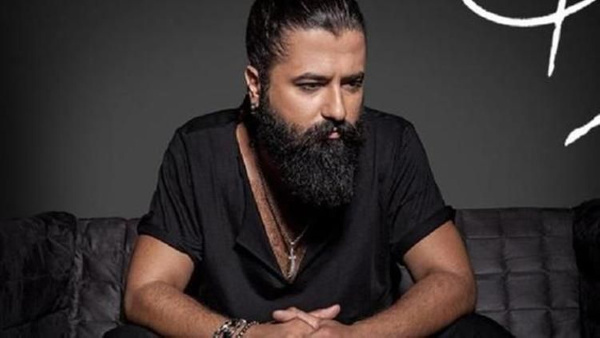 Ünlü şarkıcı köpeğiyle sahne aldı - Sayfa 2