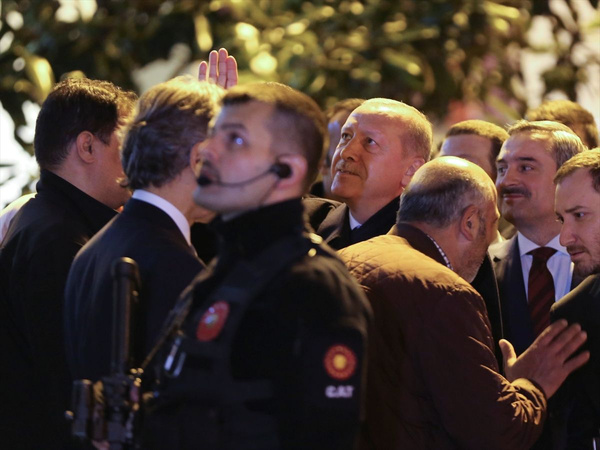 Cumhurbaşkanı Erdoğan, vatandaşlarla sohbet etti - Sayfa 4