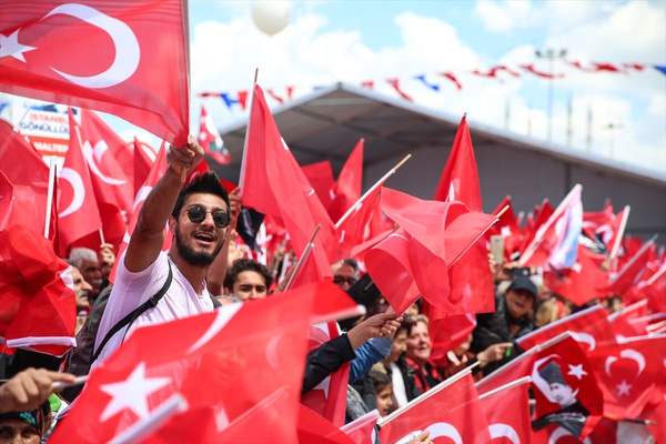 Ekrem İmamoğlu: Nasıl çalıştığımı gördükçe beni daha da çok seveceksiniz - Sayfa 1