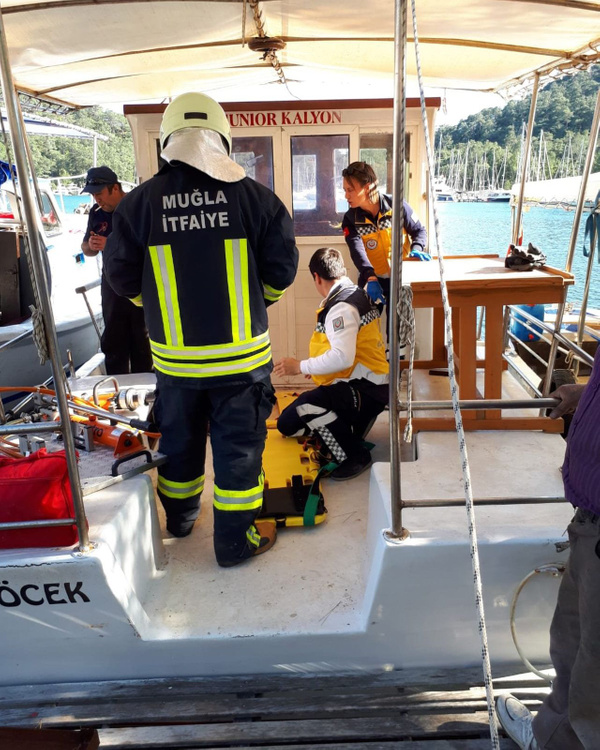 Muğla'da feci kaza: Demir korkuluk vücuduna saplandı! - Sayfa 4