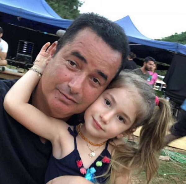 Melisa bisiklet kazası geçirdi Acun Ilıcalı'nın verdiği tepki olay oldu - Sayfa 1