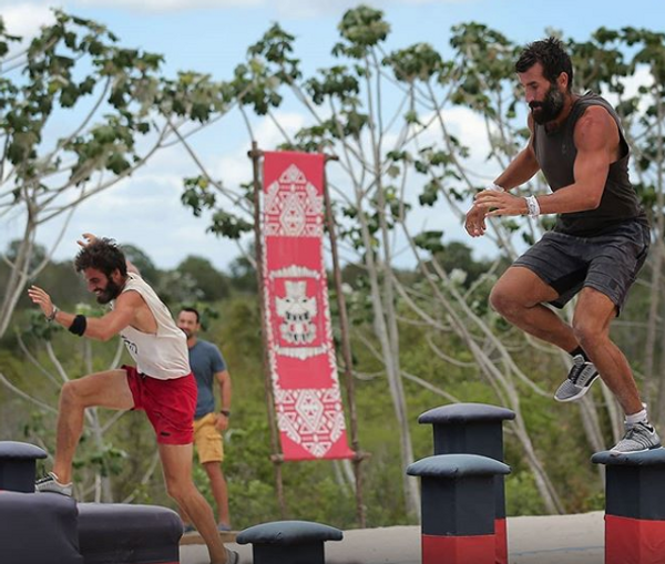 Survivor Hikmet haksız çıktı Acun Ilıcalı'dan flaş oyun cezası geldi - Sayfa 1