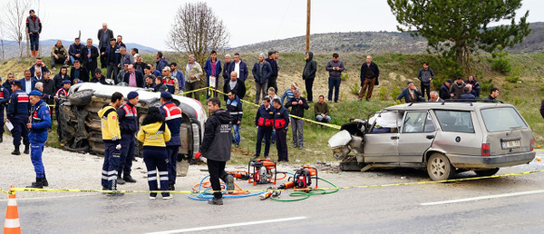 Kastamonu'da nişanlısıyla tartışan sürücü felakete yol açtı - Sayfa 3