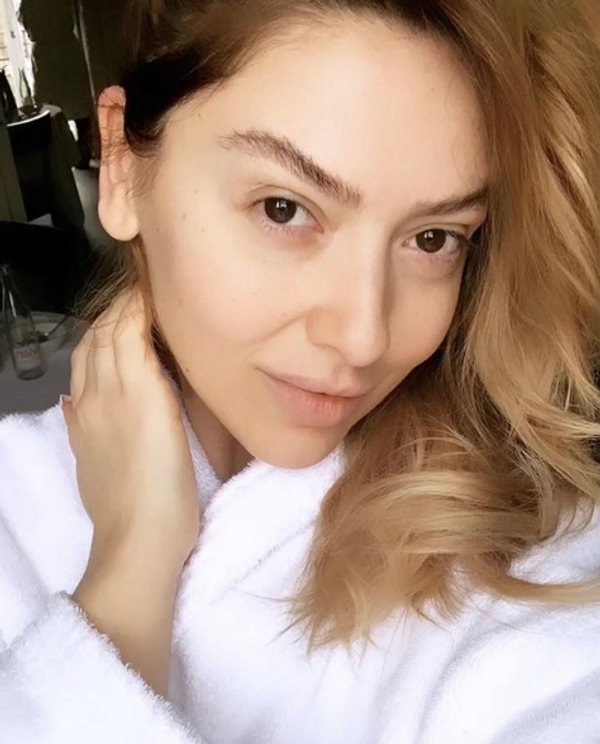 Hadise'yi korkutan mesajlar: Paris'te beni kimlerle aldattın - Sayfa 8