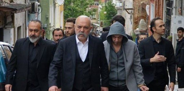Çukur'un son bölümü nefes kesti! Sürpriz bir ayrılık daha! - Sayfa 1