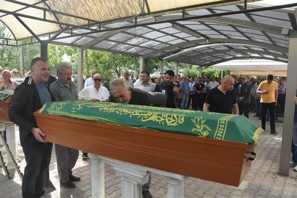 Siyanürlü şerbeti içirip '10 dakikanız kaldı' demiş katil evlatla ilgili şok gerçek - Sayfa 3